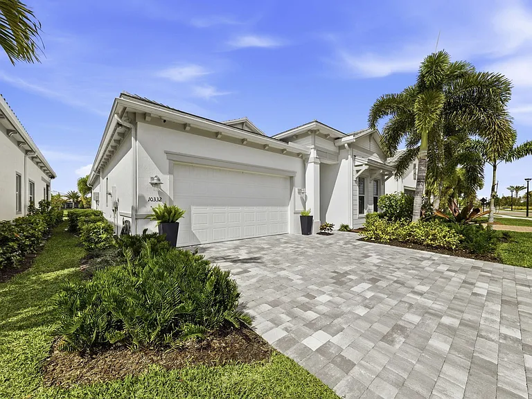 10332 Northbrook Cir — Photo 2