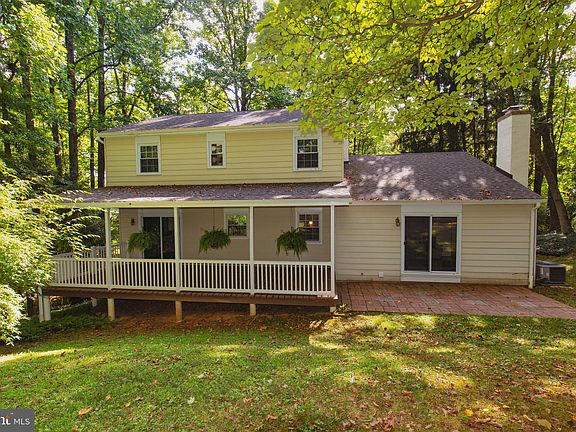 5th image of 122 Tradition Ln
