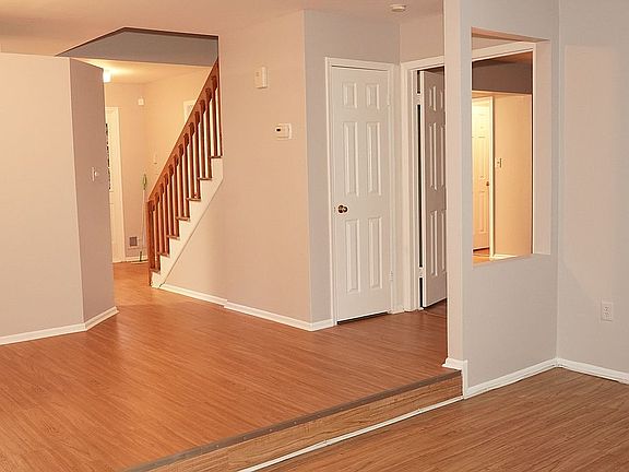 Coat closet