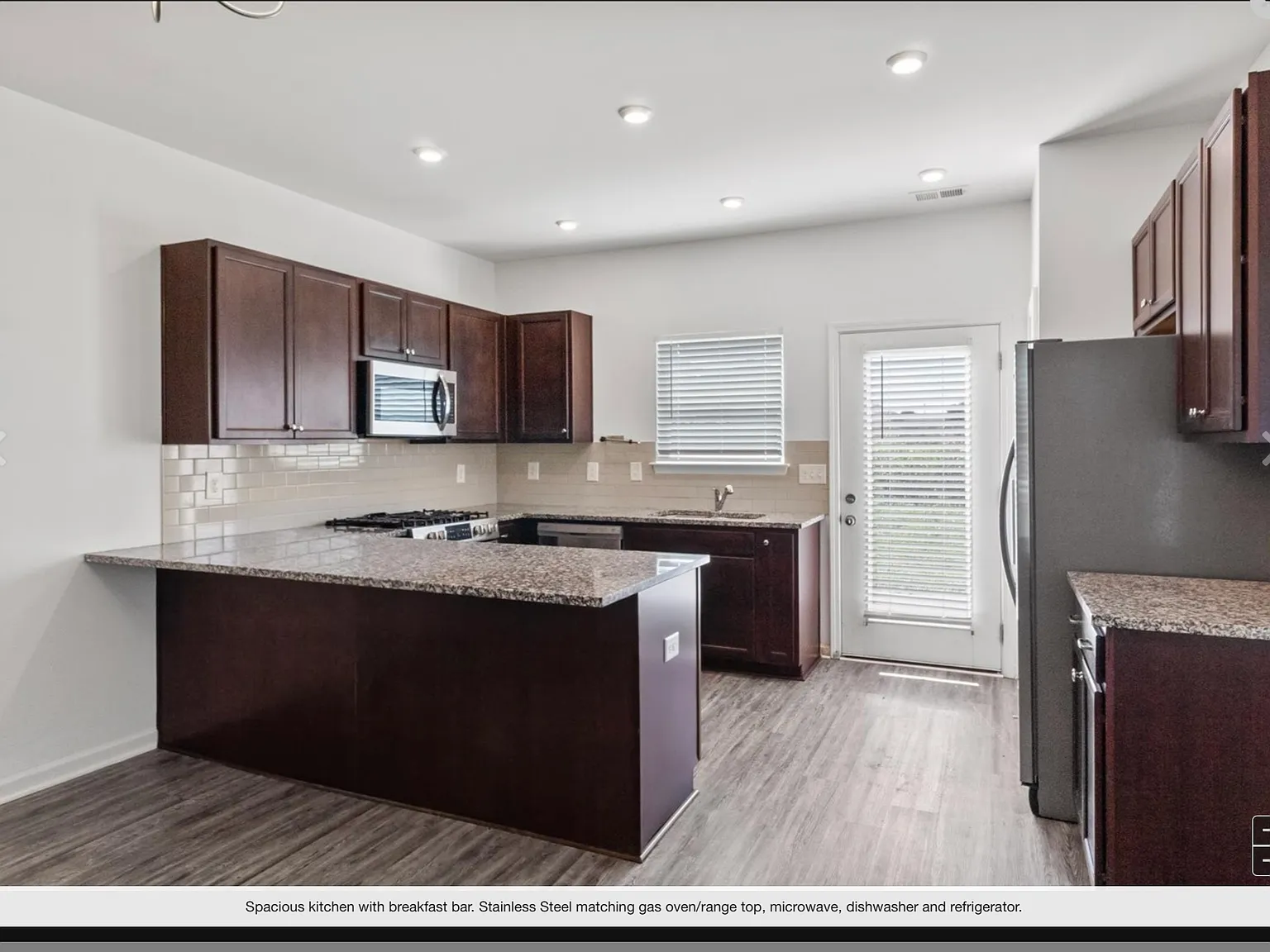 3 bed, 1308 sqft, $2,000 — Photo 3