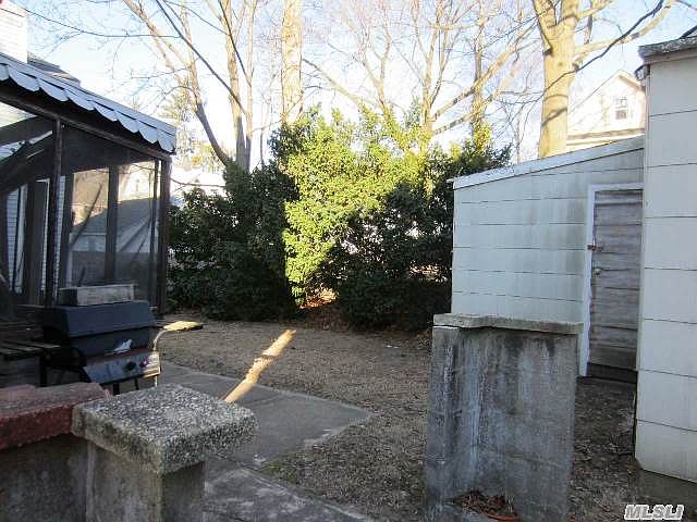 2nd image of 27 Irma Ave