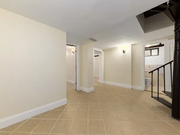 301 Cumberland Street image 5 of 9