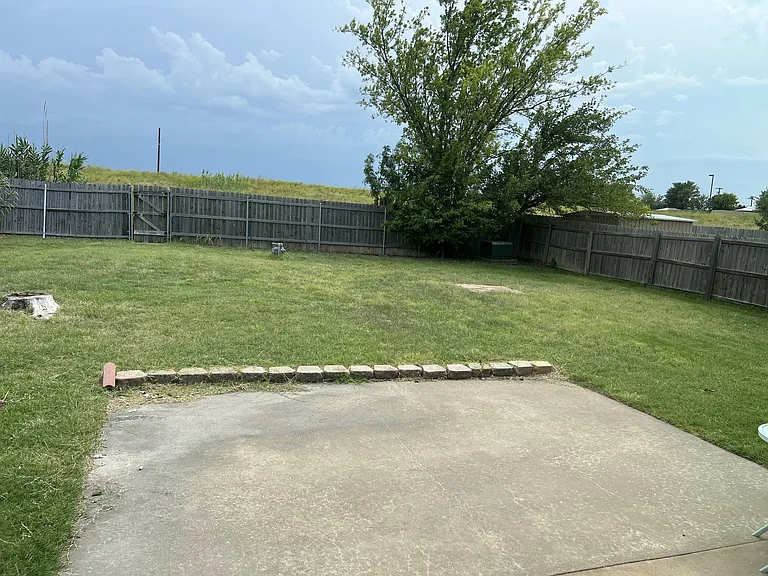 2827 NE Lake Ave — Photo 21