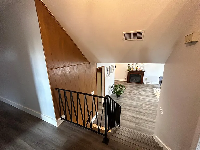 2759 S Depew St — Photo 30