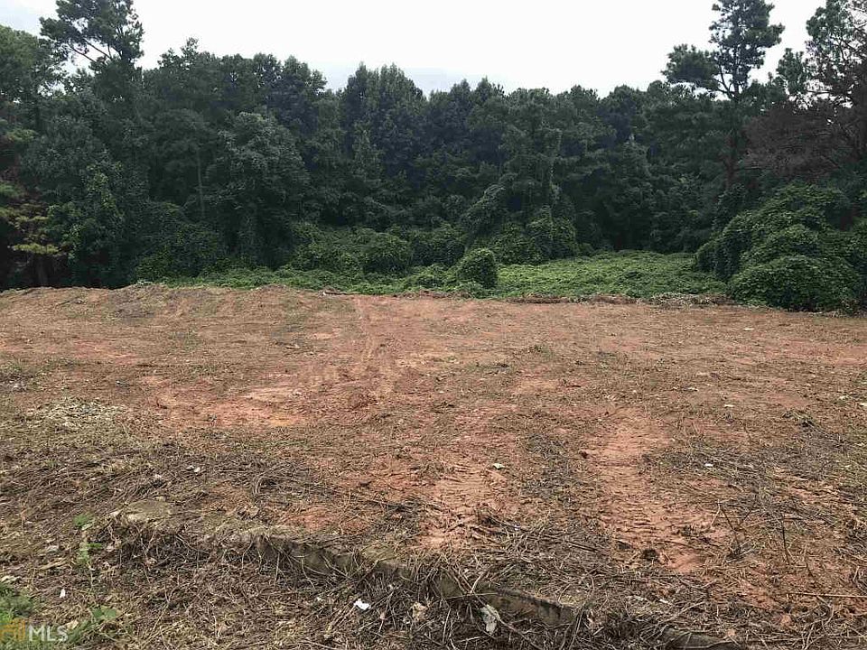 2nd image of 3764 Oakwood Hills Dr