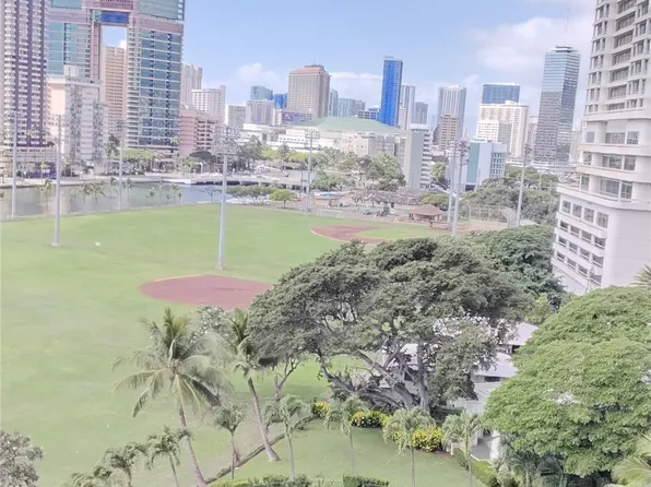 2333 Kapiolani Blvd APT 1008, Honolulu, HI 96826