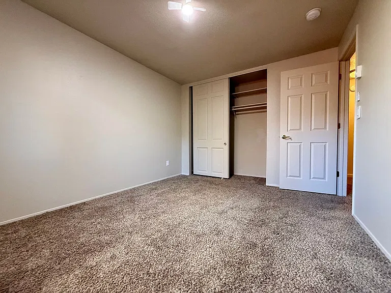 6918 SW 104th Ave — Photo 11
