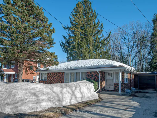 639 Yonge St, Midland, ON L4R 2E1