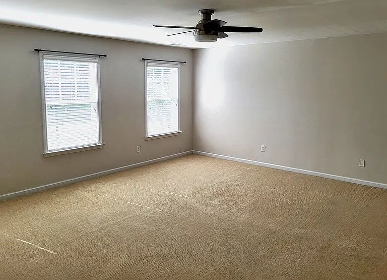 105 Clubhouse Dr — Photo 21
