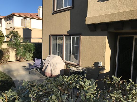 Sunny, private, quiet back yard