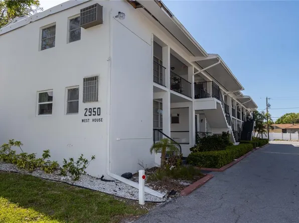 2950 W Bay Dr APT B5, Belleair Bluffs, FL 33770