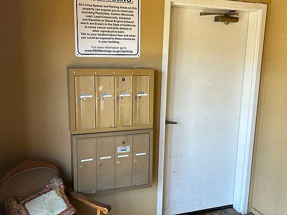3rd image of 1225 Belmont Ave APT 303