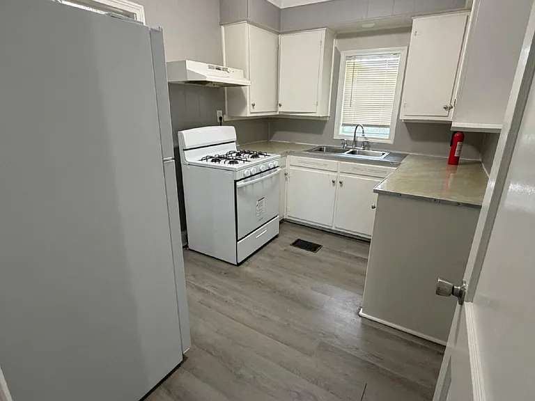 609 Belvedere Rd — Photo 18