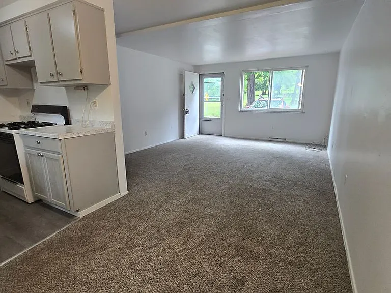 122-126 Unity Center Rd #130 — Photo 6