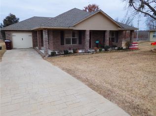 645 Mohawk Dr, Eufaula, OK 74432