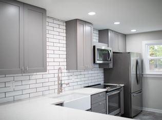 382 Enota Pl SW, Atlanta, GA 30310
