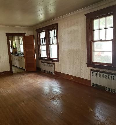 5th image of 34 Veltman Ave