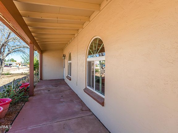 4th image of 341 DUCHESS Drive