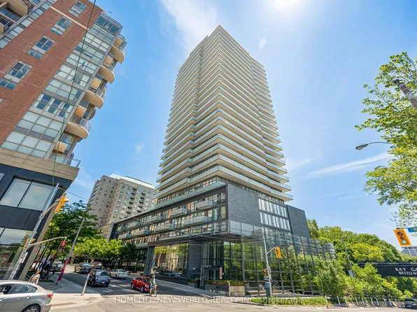 1815 Yonge St #1605, Toronto, ON M4T 2A4