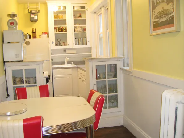 1641 Commonwealth Ave APT 6, Brighton, MA 02135
