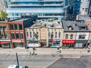 555 Yonge St #401, Toronto, ON M4Y 3A6