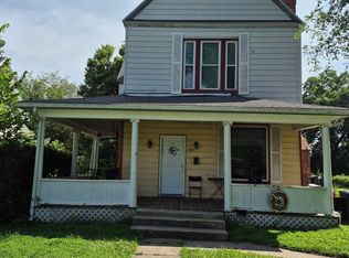 304 E Benton St, Windsor, MO 65360