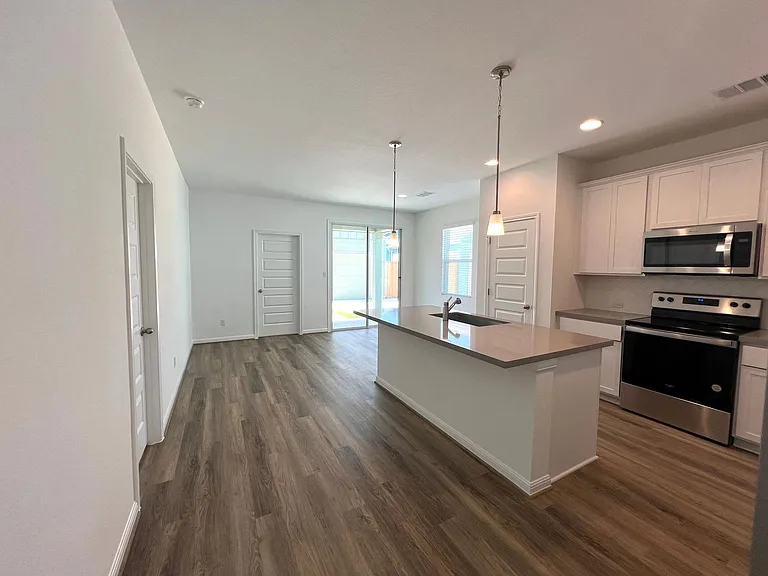 302 Elm Branch Trl — Photo 8