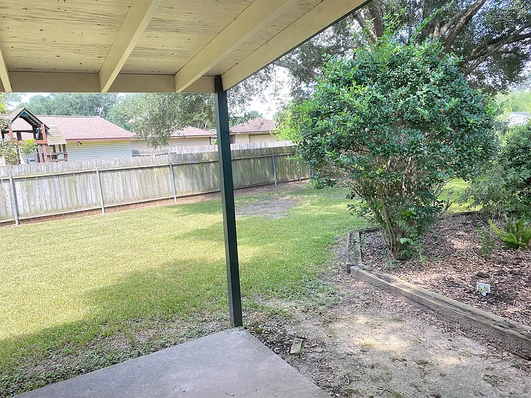 2733 Davis Ave — Photo 43