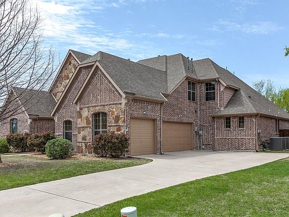 3rd image of 2670 Annalea Cove Dr