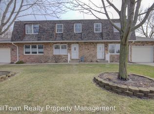 803 N Rolff St, Davenport, IA 52804