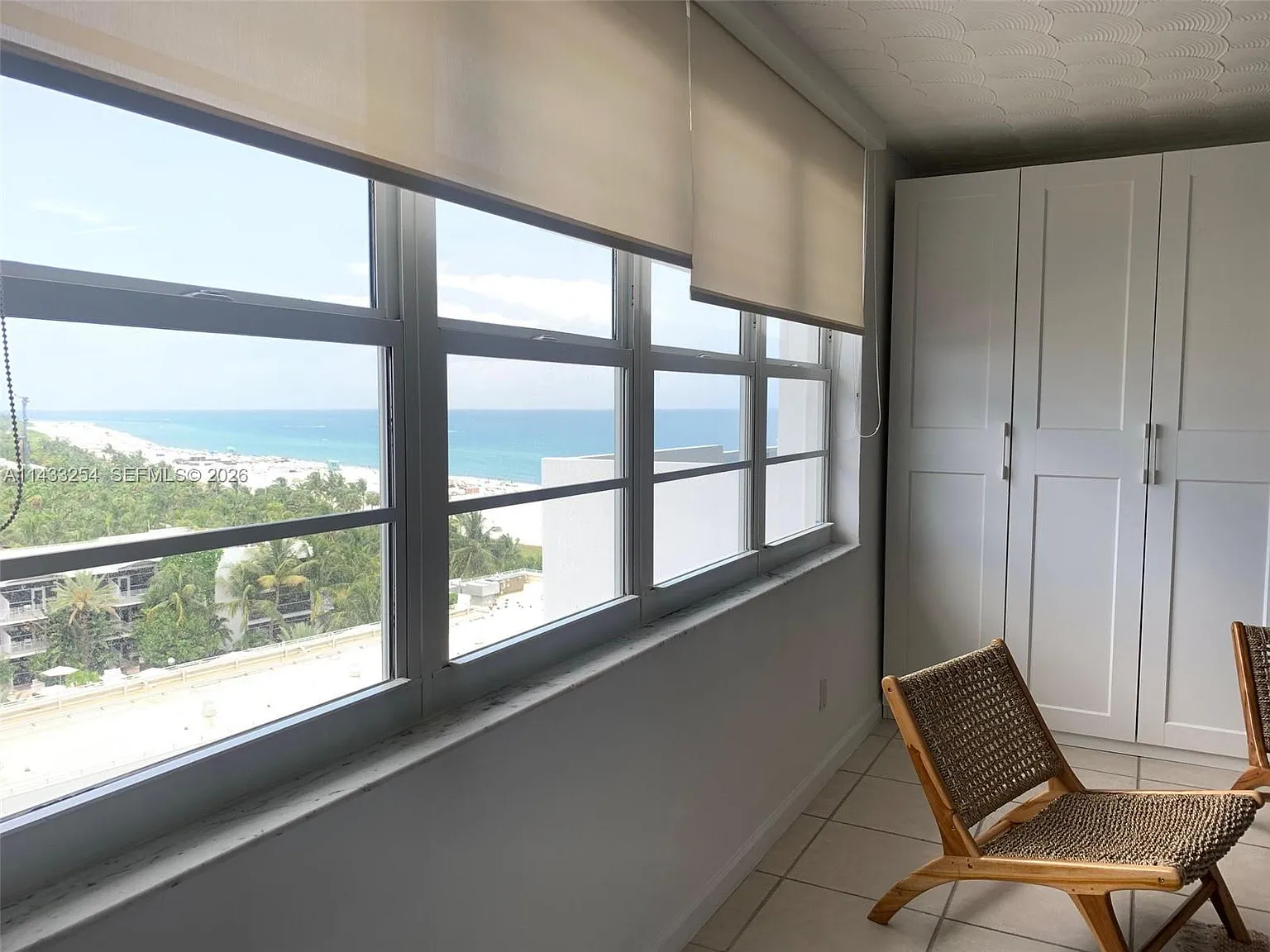 The Decoplage Condo — Photo 3