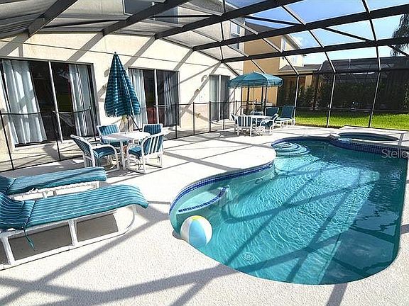 5th image of 8534 Palm Harbour Dr