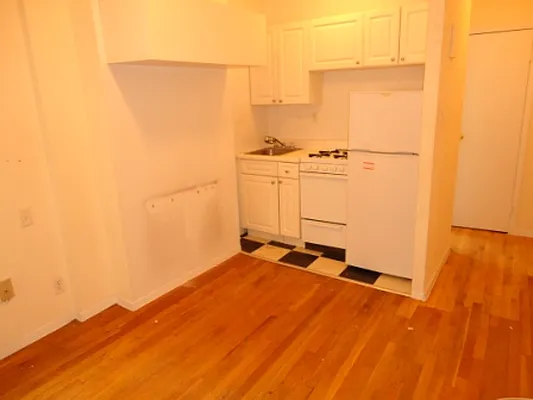 Rented by Village Living Realty | media 11