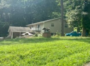 10025 Kenny Rd, Powell, TN 37849