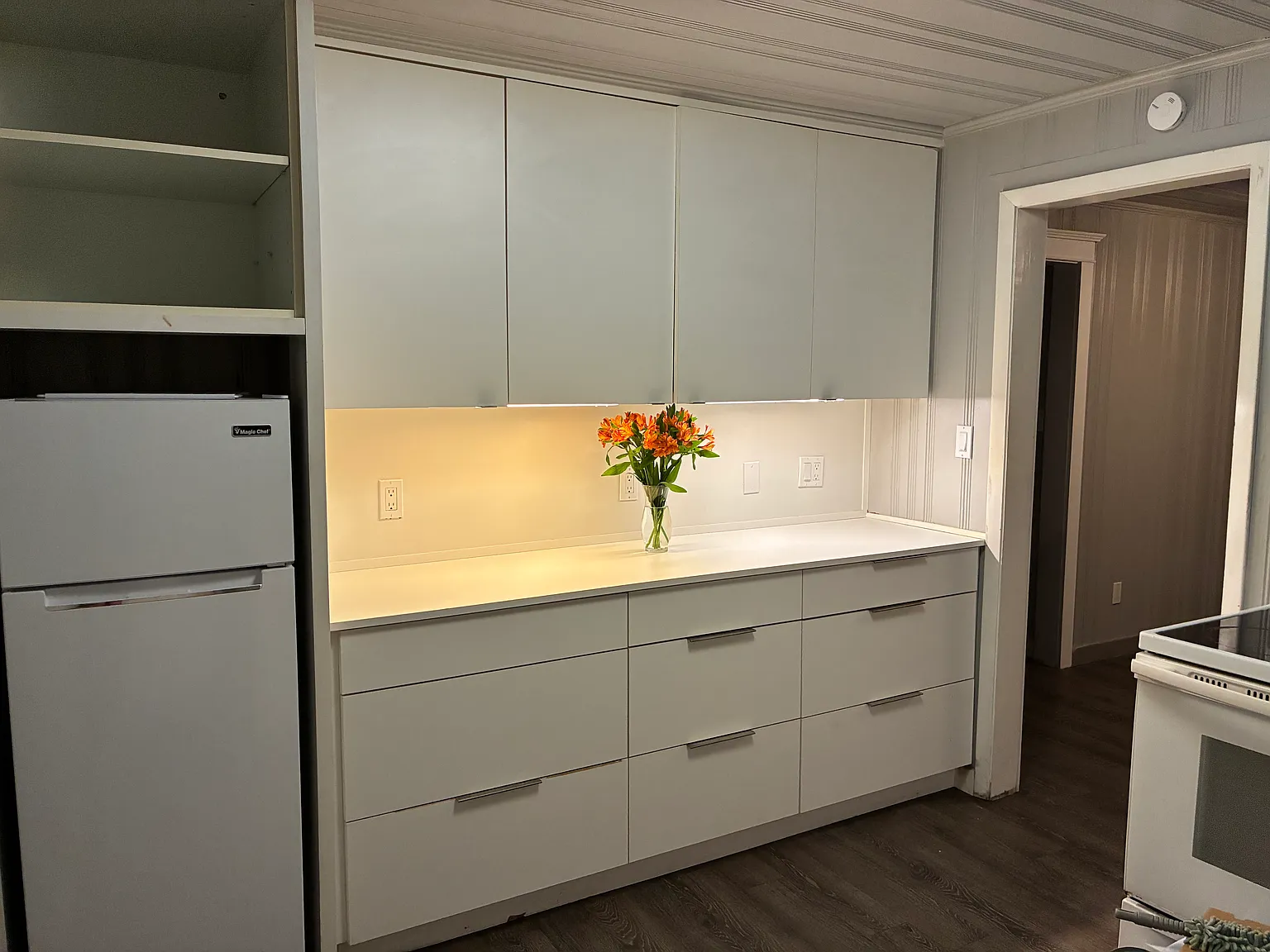 1 bed, 500 sqft, $1,800 — Photo 4
