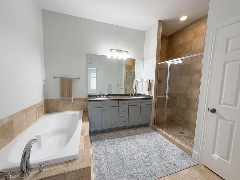 2038 N Halsted St #2 — Photo 8