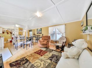 7629 Plumwood Dr, Jacksonville, FL 32256