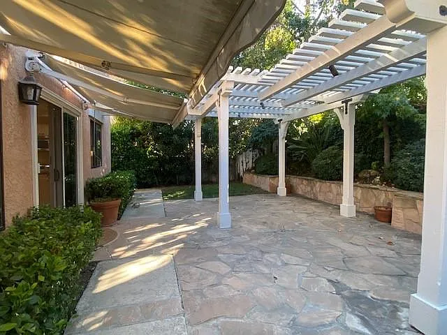 4211 Lost Springs Dr — Photo 22
