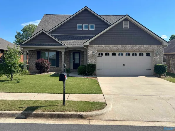 24566 Rolling Vista Dr, Athens, AL 35613