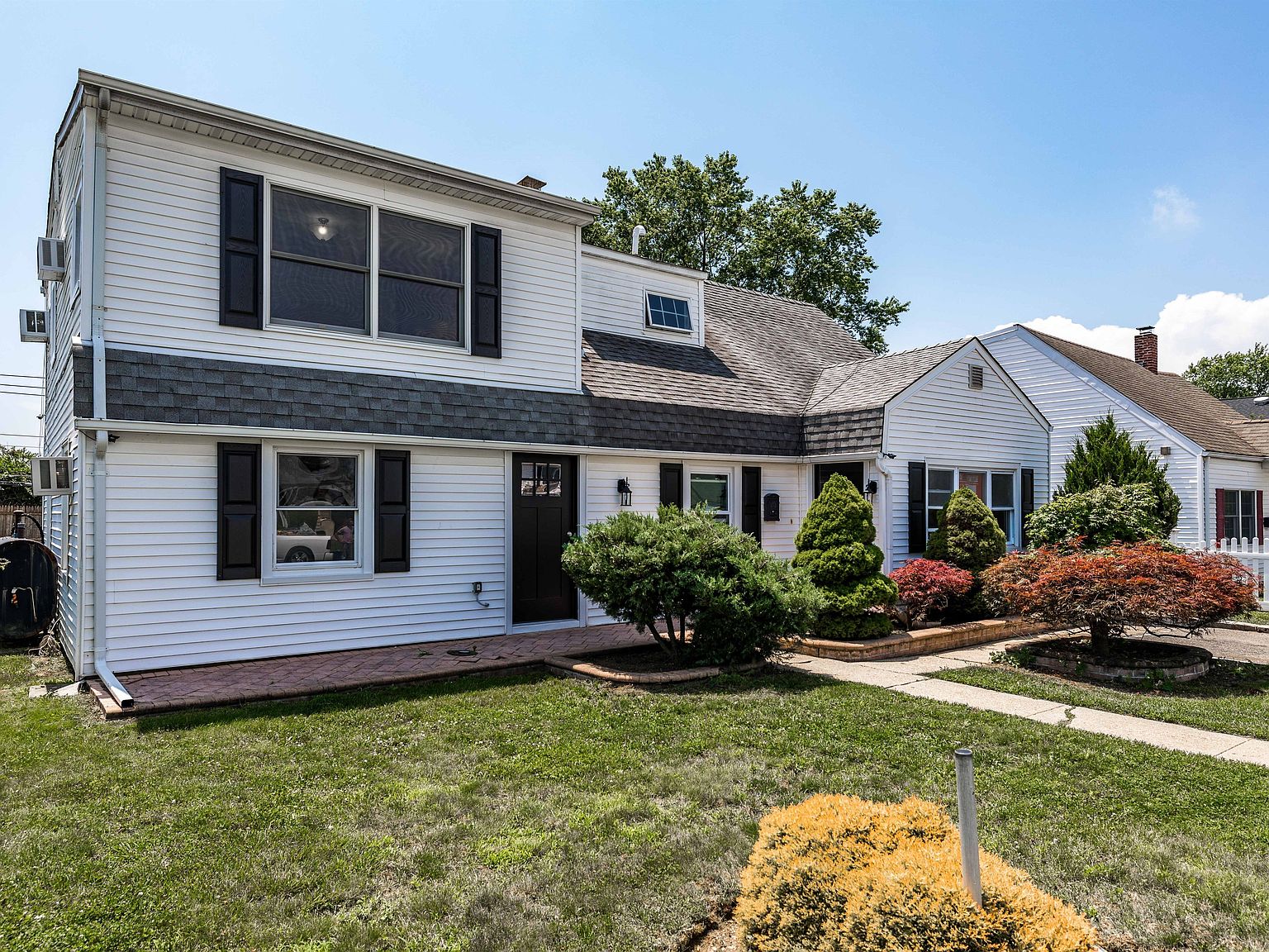 22 Tanners Ln, Levittown, NY 11756 Zillow
