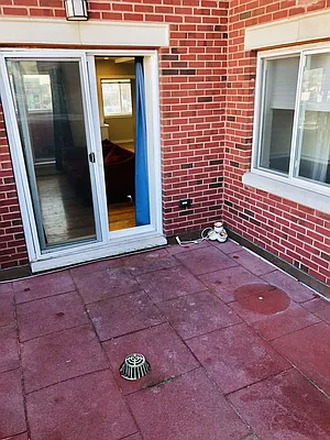 Rented by Bell Realty | media 7