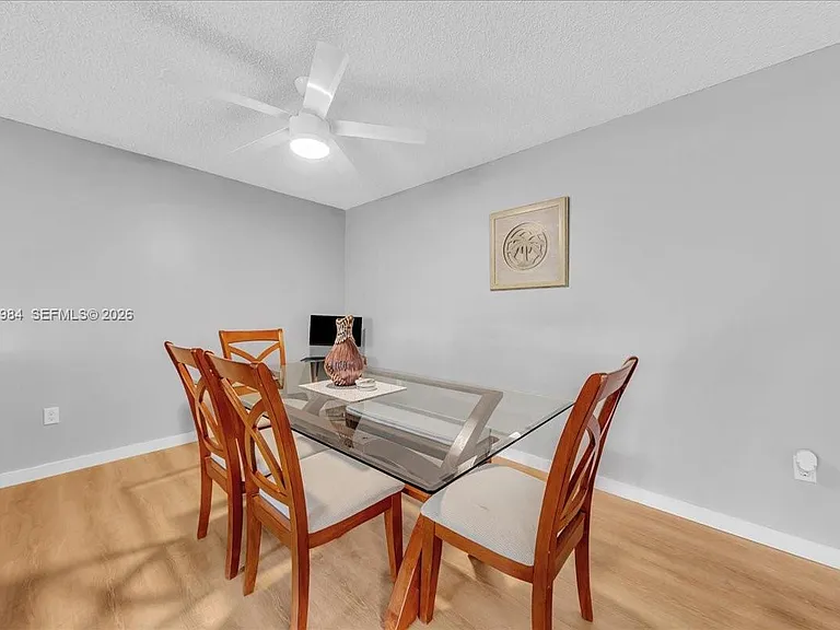 2240 N Cypress Bend Dr #204 — Photo 8