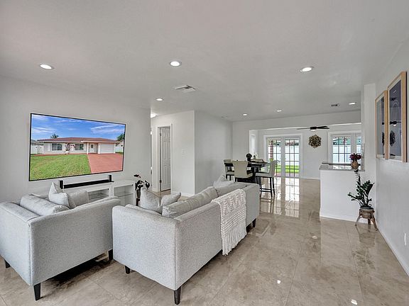 4th image of 8107 NW 105th Avenue
