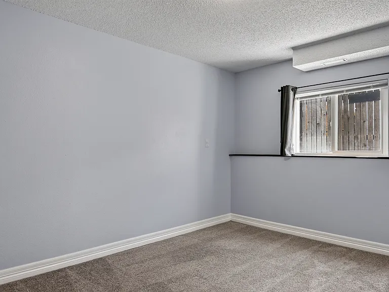 4540 Witches Hollow Ln — Photo 16