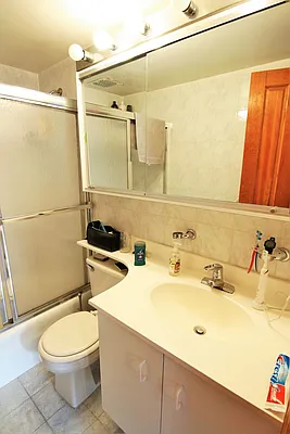 Rented by JK Dansar Corp | media 9