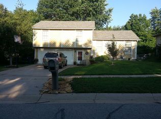 2747 SW Tutbury Town Rd, Topeka, KS 66614