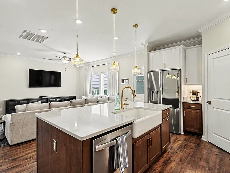 1088 Indigo Aly — Photo 10