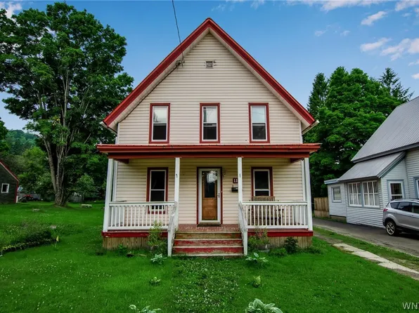 113 4th St, Little Valley, NY 14755