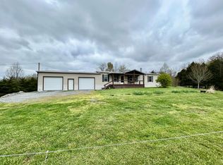 1182 Honaker Chapel Rd, Castlewood, VA 24224