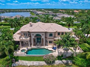 5960 Harborage Dr, Fort Myers, FL 33908